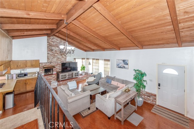 Image 10 of 31 For 1345 Jellick