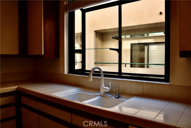 Detail Gallery Image 6 of 24 For 1151 Pine St #B,  South Pasadena,  CA 91030 - 3 Beds | 3 Baths