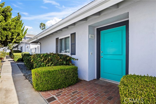2424 University Dr