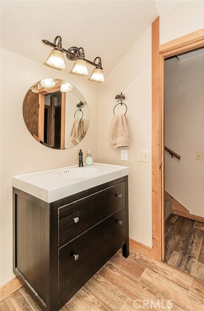 Detail Gallery Image 21 of 28 For 40744 Oakwoods, Shaver Lake,  CA 93664 - 2 Beds | 2 Baths