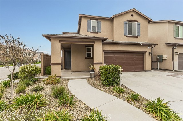 Detail Gallery Image 3 of 39 For 4085 N Sandrini, Fresno,  CA 93723 - 3 Beds | 2/1 Baths