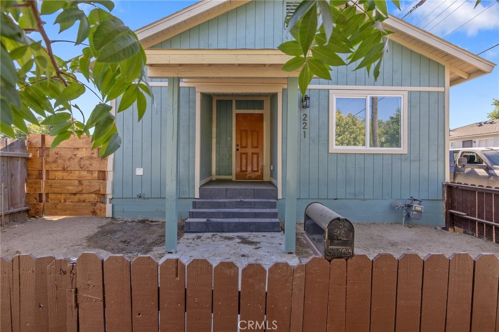 221 N Orchard Street