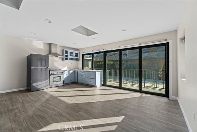 Detail Gallery Image 7 of 38 For 4536 Maycrest St, Los Angeles,  CA 90032 - 3 Beds | 3 Baths