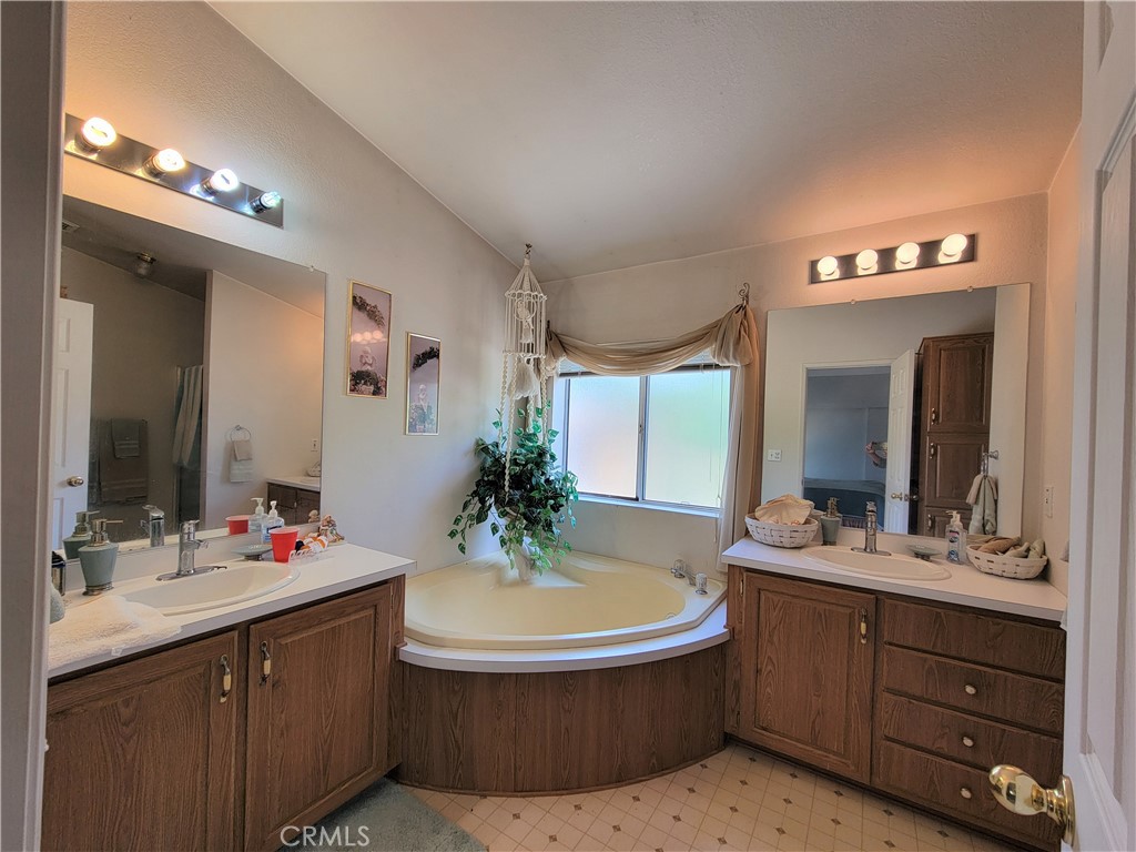 56400 Lubo Trail