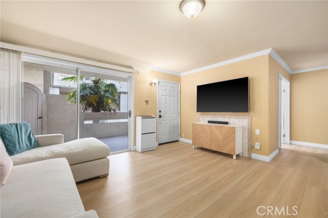 3605 E Anaheim Street, Long Beach CA: https://media.crmls.org/medias/ad191d16-91da-4b5f-b00b-286e4e864840.jpg