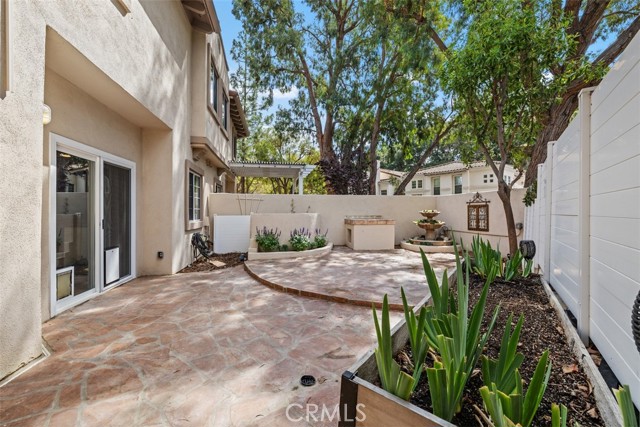 1072 Pan Ct., Thousand Oaks CA: https://media.crmls.org/medias/ad19358f-5208-4648-ae40-d8432059020e.jpg