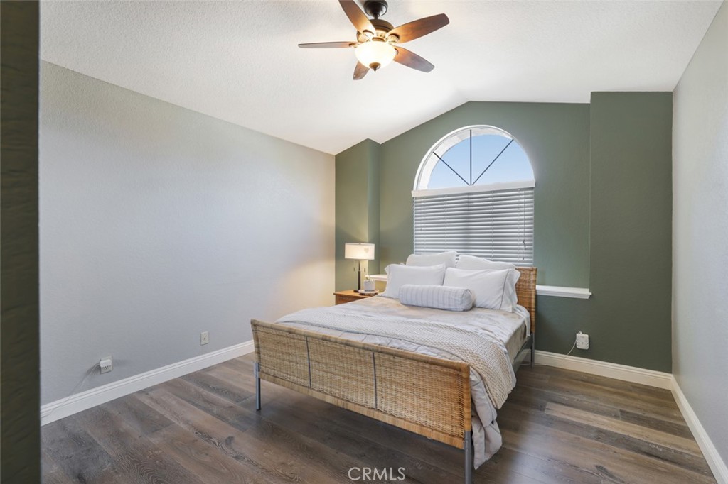 MLS #OC25218182 image #44