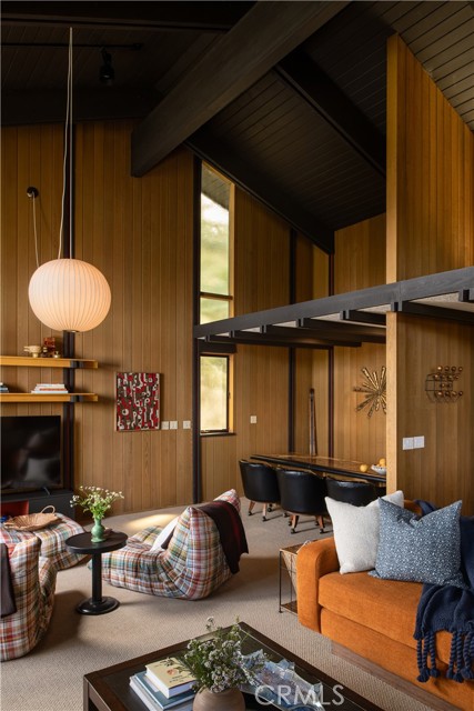 Detail Gallery Image 7 of 27 For 287 Grizzly, Lake Arrowhead,  CA 92352 - 3 Beds | 2/1 Baths