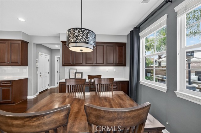 Detail Gallery Image 17 of 75 For 46093 Hunter Trail, Temecula,  CA 92592 - 5 Beds | 4/1 Baths