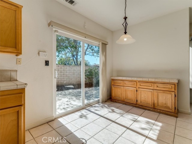 Detail Gallery Image 19 of 44 For 408 Wood Mill Ln, Santa Maria,  CA 93458 - 4 Beds | 2/1 Baths