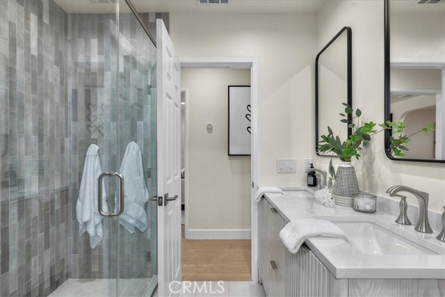 11927 Beatrice Street, Culver City CA: https://media.crmls.org/medias/ad1a5081-983b-40d0-9fbf-bce239ca9637.jpg