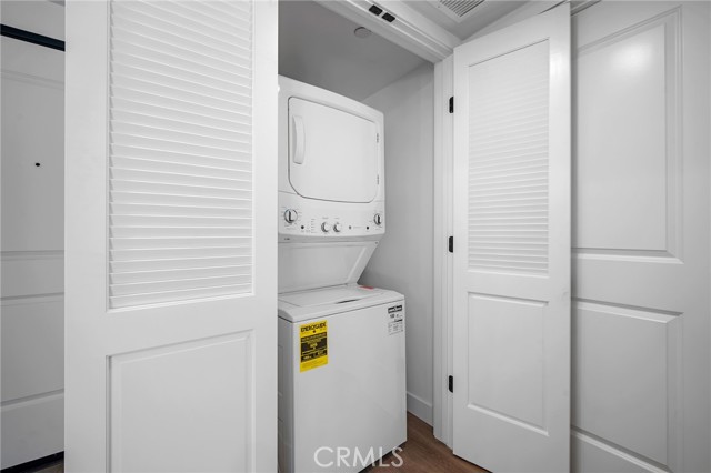 Detail Gallery Image 15 of 19 For 10657 Moorpark St #202,  North Hollywood,  CA 91602 - 1 Beds | 1 Baths