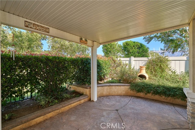 1779 Sarazen, Beaumont CA: https://media.crmls.org/medias/ad1aa2ce-322a-4afd-b3b1-eb62d82a1958.jpg