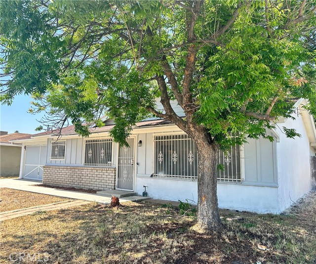 1185 Sapphire Place, Hemet CA: https://media.crmls.org/medias/ad1ac8b6-44cb-4e03-8051-a34b0f33f41a.jpg