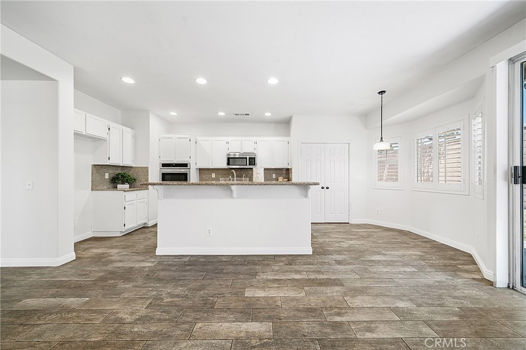 MLS #WS25161934 img 14