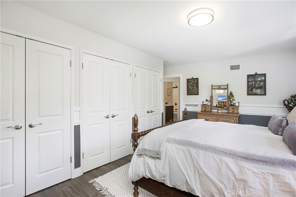 MLS #OC25163421 img 37