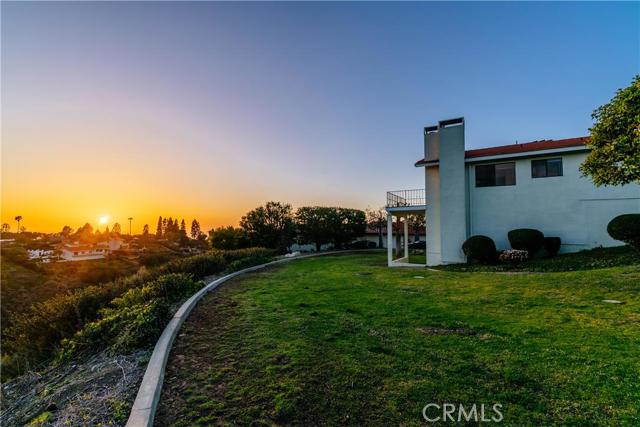 6634 Ocean Crest Drive, Rancho Palos Verdes, California 90275, 2 Bedrooms Bedrooms, ,2 BathroomsBathrooms,Residential,Sold,Ocean Crest,PV16048178