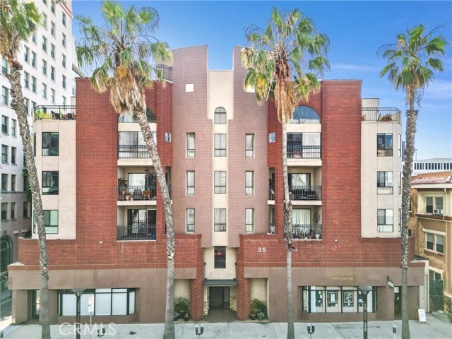 Detail Gallery Image 1 of 1 For 35 Linden Ave #409,  Long Beach,  CA 90802 - 1 Beds | 1 Baths