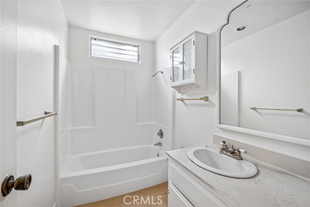 Detail Gallery Image 9 of 12 For 1512 Buena #B,  San Clemente,  CA 92672 - 2 Beds | 1 Baths