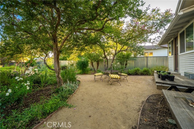 Detail Gallery Image 18 of 46 For 330 W 6th St, Claremont,  CA 91711 - 2 Beds | 1 Baths