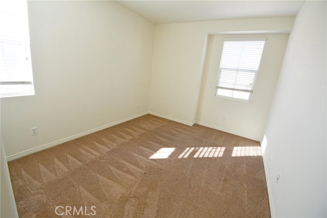 Detail Gallery Image 19 of 41 For 8765 Festival St, Chino,  CA 91708 - 4 Beds | 3/1 Baths