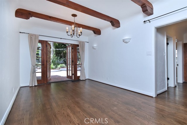 Detail Gallery Image 8 of 27 For 14712 Tustin St, Sherman Oaks,  CA 91403 - 3 Beds | 2 Baths