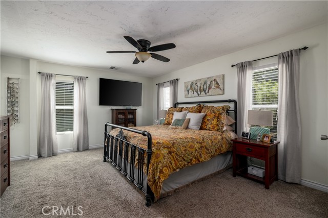 22831 Skylink Drive, Canyon Lake CA: https://media.crmls.org/medias/ad2069f7-a5be-4fb4-bbd2-501a9c1afa8b.jpg