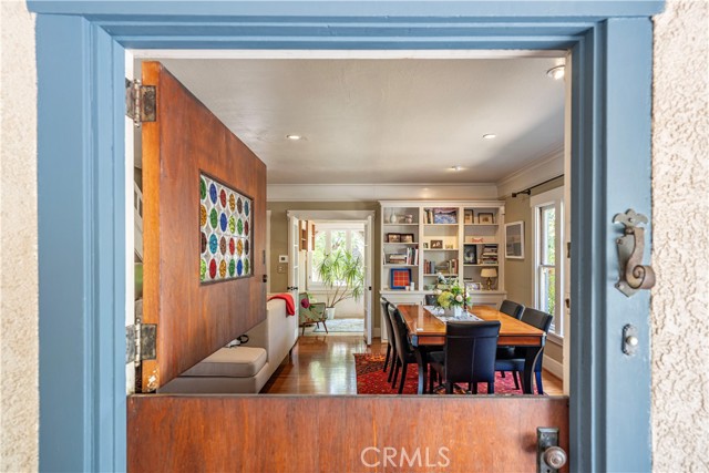 Detail Gallery Image 3 of 56 For 526 W 12th St, Claremont,  CA 91711 - 3 Beds | 2/1 Baths