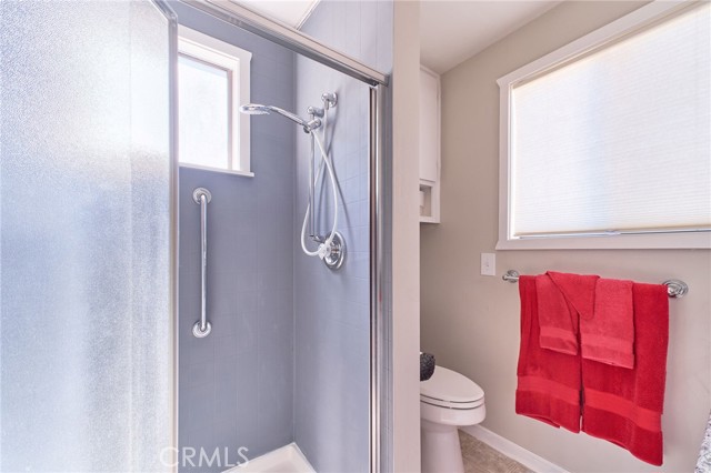 39676 Oak Glen Road, Fawnskin CA: https://media.crmls.org/medias/ad20b6d6-9d59-4671-ba9d-ebcca353fd87.jpg