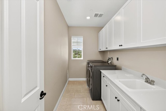 Detail Gallery Image 55 of 75 For 16069 Ranchview Ct, Riverside,  CA 92504 - 5 Beds | 4/1 Baths