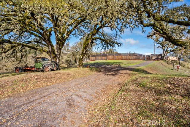 Detail Gallery Image 13 of 18 For 8500 Black Bart, Redwood Valley,  CA 95470 - 4 Beds | 2 Baths