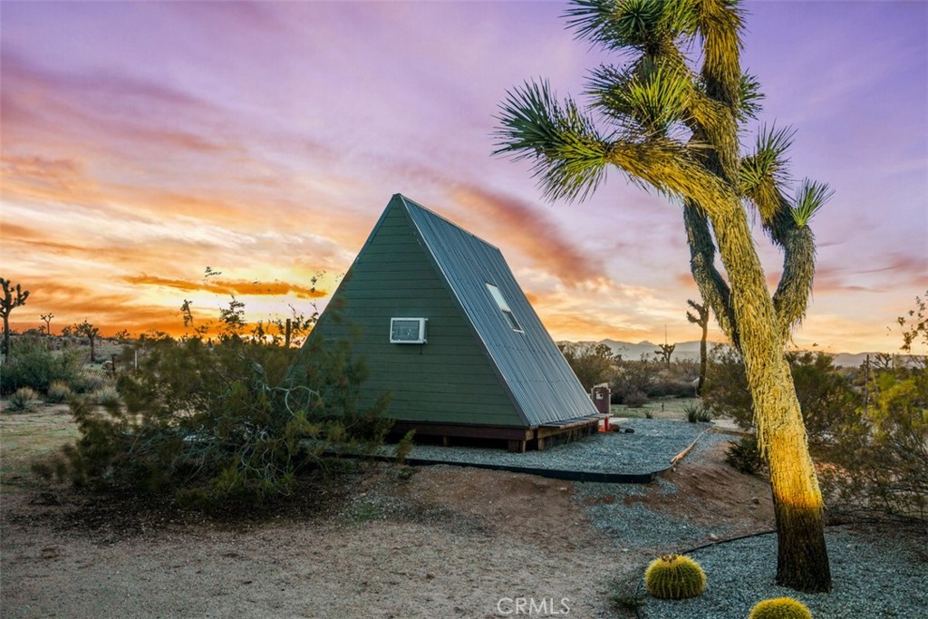 MLS #OC25170482 image #11