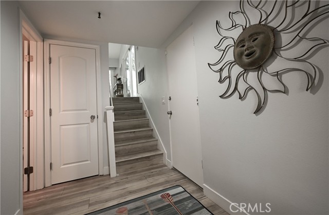 1222 S Westlake Boulevard, Westlake Village CA: https://media.crmls.org/medias/ad24ad8d-c39a-4257-9036-174142ec51c3.jpg