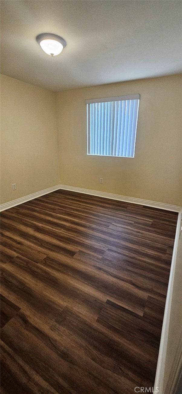 Detail Gallery Image 30 of 32 For 611 E 75th St, Los Angeles,  CA 90001 - 5 Beds | 3 Baths