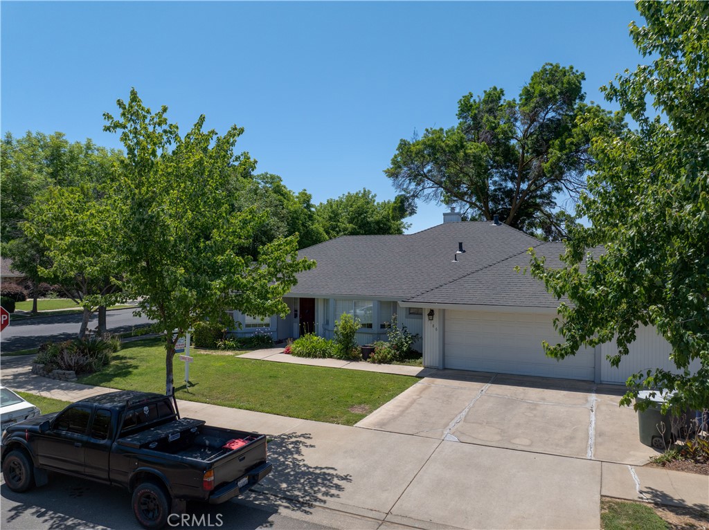 1186 Mirror Lake Drive