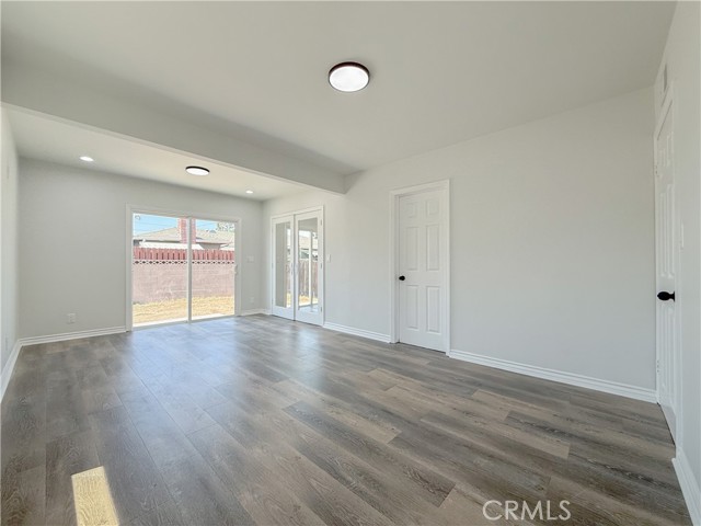 Detail Gallery Image 15 of 28 For 601 S Keene Ave, Compton,  CA 90220 - 3 Beds | 3 Baths