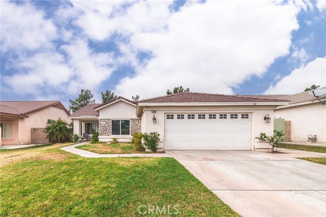 6980 Fremontia Ave, Fontana, CA 92336