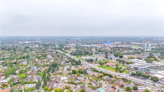 717 Ultimo Avenue, Long Beach CA: https://media.crmls.org/medias/ad282d43-55ea-4917-828c-8647b1a141d6.jpg