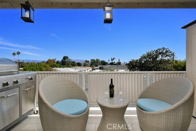 Detail Gallery Image 7 of 48 For 13543 Moorpark St #15,  Sherman Oaks,  CA 91423 - 1 Beds | 1/1 Baths