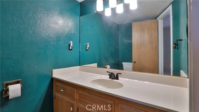 Detail Gallery Image 39 of 60 For 325 Cedarbrook Dr, Twin Peaks,  CA 92391 - 3 Beds | 2/1 Baths