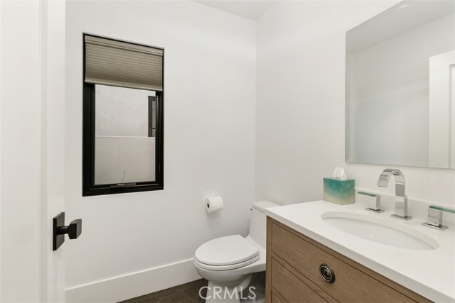 Detail Gallery Image 15 of 44 For 508 Marigold, Corona Del Mar,  CA 92625 - 4 Beds | 4/1 Baths