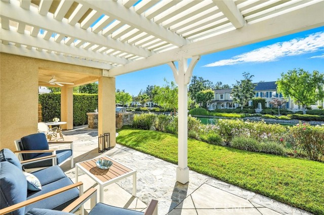 27052 Island Road, Valencia CA: https://media.crmls.org/medias/ad29792f-ec15-44e1-9983-0aa0e9e1e3ea.jpg