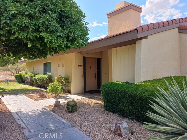 Detail Gallery Image 1 of 29 For 2679 N Whitewater Club Dr, Palm Springs,  CA 92262 - 3 Beds | 2 Baths