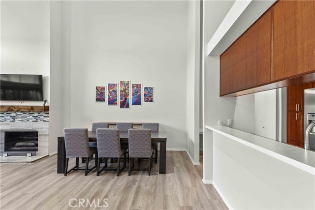 Detail Gallery Image 21 of 54 For 5440 Lindley Ave #316,  Encino,  CA 91316 - 2 Beds | 2 Baths