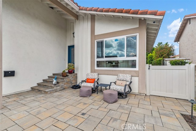 14801 Mayten Avenue, Irvine CA: https://media.crmls.org/medias/ad2bbab4-38ee-4a77-99bb-802f283173ab.jpg