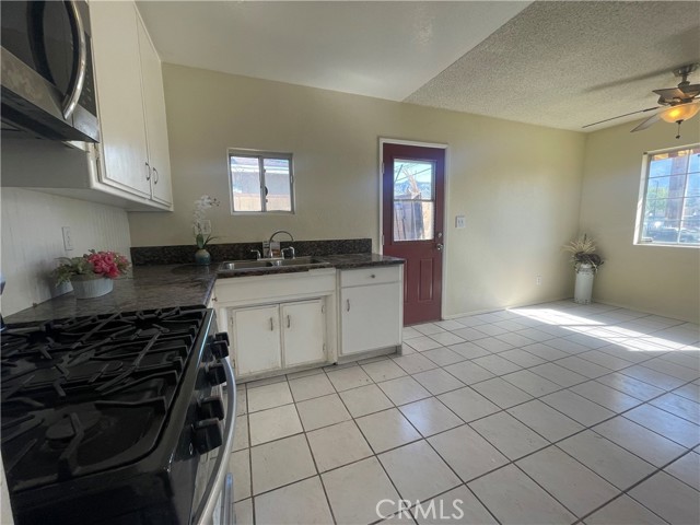 Image 3 for 3230 Mountain Ave, San Bernardino, CA 92404