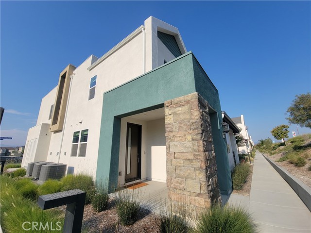 27078 Painted Sky Way, Valencia CA: https://media.crmls.org/medias/ad2bd11b-4984-48c4-bb65-7b5e15adef47.jpg