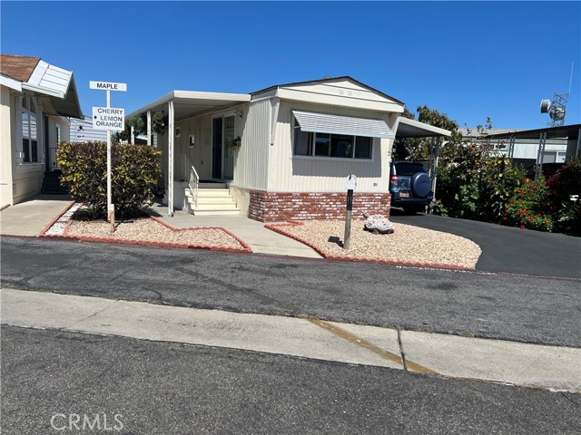 18 Maple Viaduct, Anaheim, CA 92801