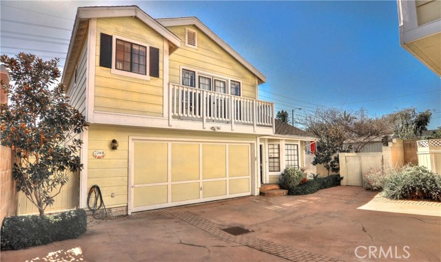 2714 Carnegie Lane, Redondo Beach, California 90278, 3 Bedrooms Bedrooms, ,3 BathroomsBathrooms,Residential,Sold,Carnegie,SB17011304