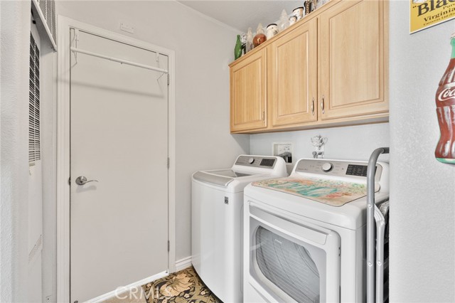 22221 Bloomfield, 30 photo 27